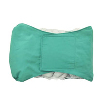 Fralda para cães machos, confortável, macia, reutilizável e lavável, ideal como faixa de barriga oferecendo praticidade e proteção.