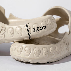 Chinelo Caveira Nuvem Skull Slide Moda Confortável