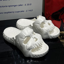 Chinelo Caveira Nuvem Skull Slide Moda Confortável